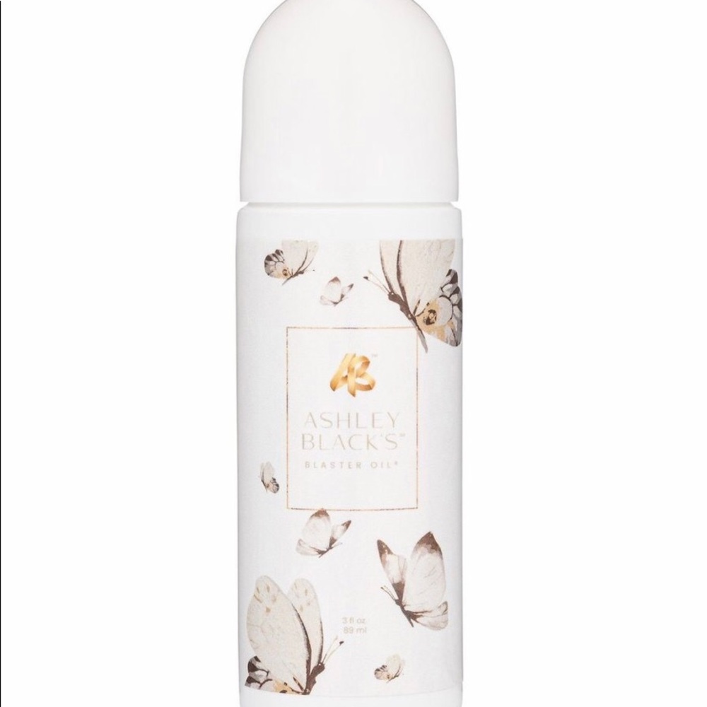 COPY - Ashley Black Roll On Oil Fascia Blaster